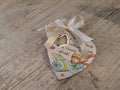 Apribottiglie Cuore Piccolo Principe 8,5x8 cm in Resina – Bomboniera Confezionata con Ciuffetto Confetti