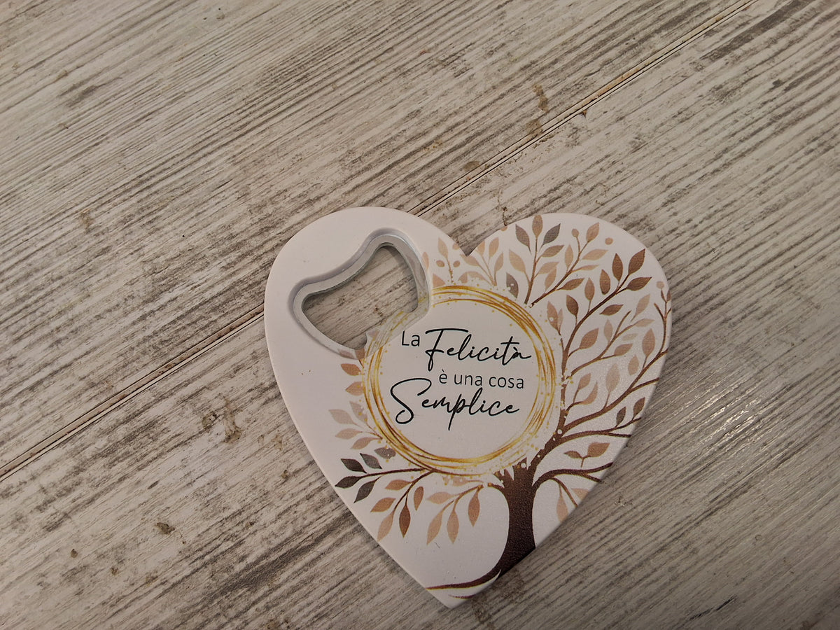 Bomboniera Apribottiglie Cuore con Albero della Vita e Frase "La Felicità è una cosa Semplice" – Con Confezione e Confetti Inclusi