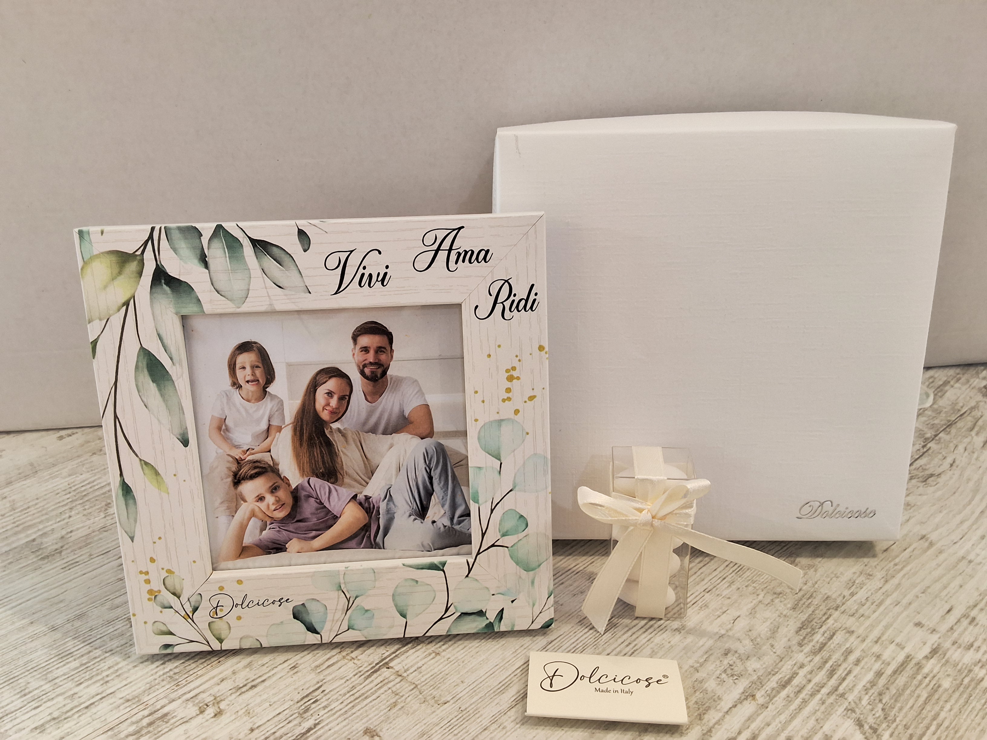 Portafoto Botanico 15x15 cm in Legno "Dolcicose" – Bomboniera Confezionata con Scatola e Confetti