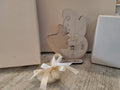 Bomboniera Orologio in Legno da Tavolo Sagomato Sposi (10x13 cm) – Completa di Scatola e Confetti