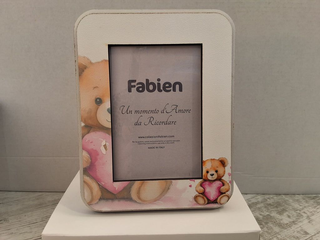 Portafoto in Legno Orsetto con Cuore Rosa "Fabien" - Completo di Scatola e Sacchetto Confetti